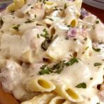 Macarrão de preguiçoso: receita deliciosa e cremosa para os dias corridos