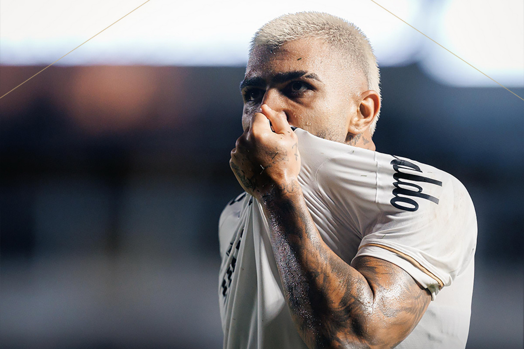 Com brilho de Neymar e Gabigol, Santos vira sobre Macará e abre vantagem na 'Sula'