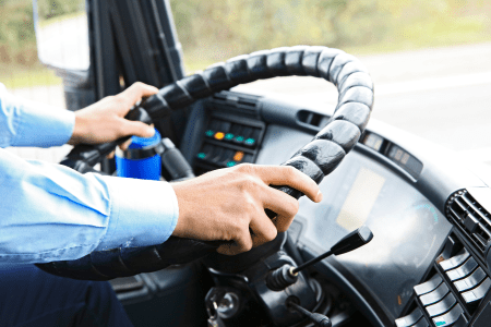 Motorista questionou a obrigatoriedade de realizar os cursos de capacitação para outra função