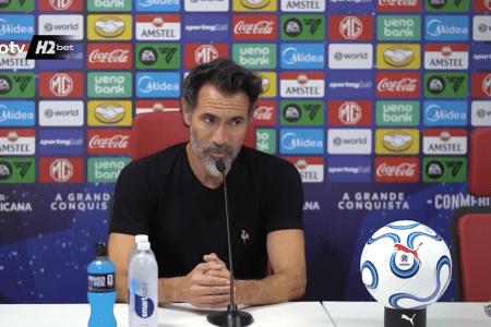 Eduardo Domínguez, técnico do Atlético, em entrevista coletiva