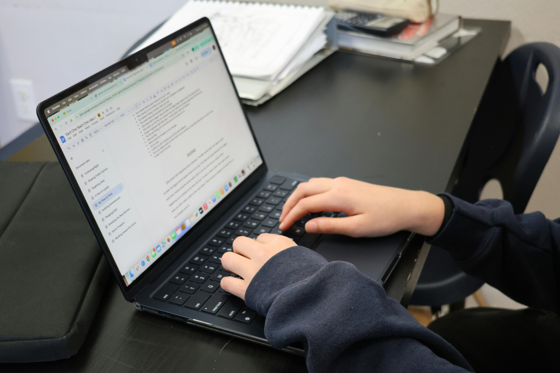 Inteligência Artificial falha, e 58 mil alunos precisam refazer prova em universidade