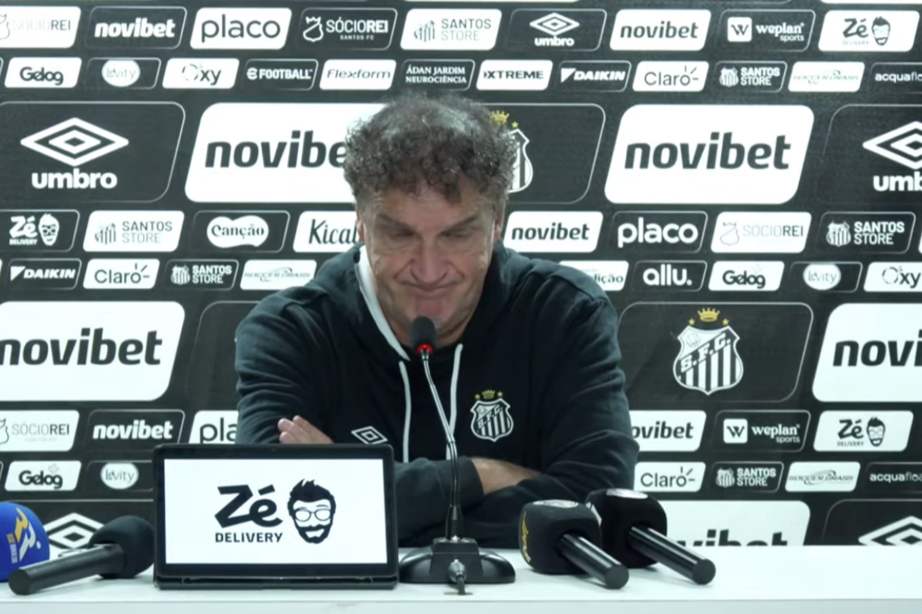 Cuca abre o jogo sobre ausência de Neymar em Palmeiras x Santos: 'Vocês sabem'