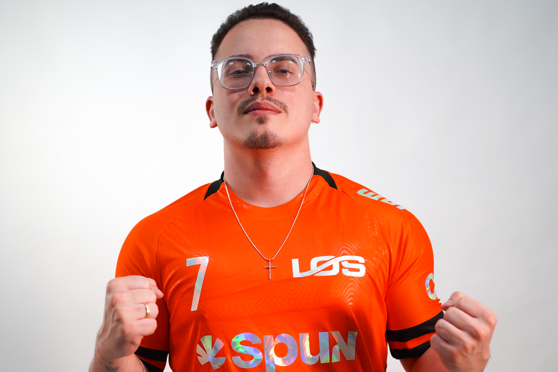 Rainbow Six: LOS anuncia contratação de campeão mundial por rival brasileiro