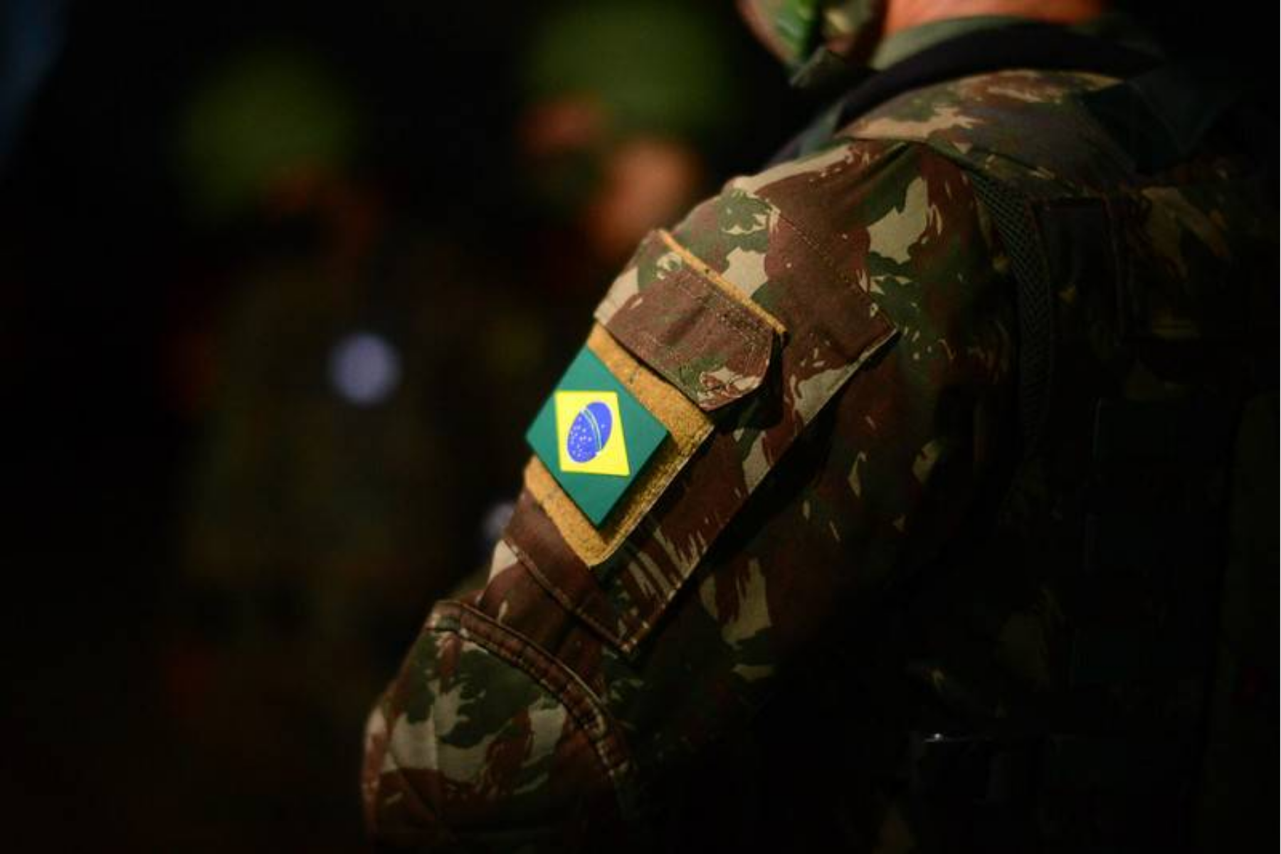 Ex-soldado é condenado por injúria racial após ofender colega durante internato do Exército