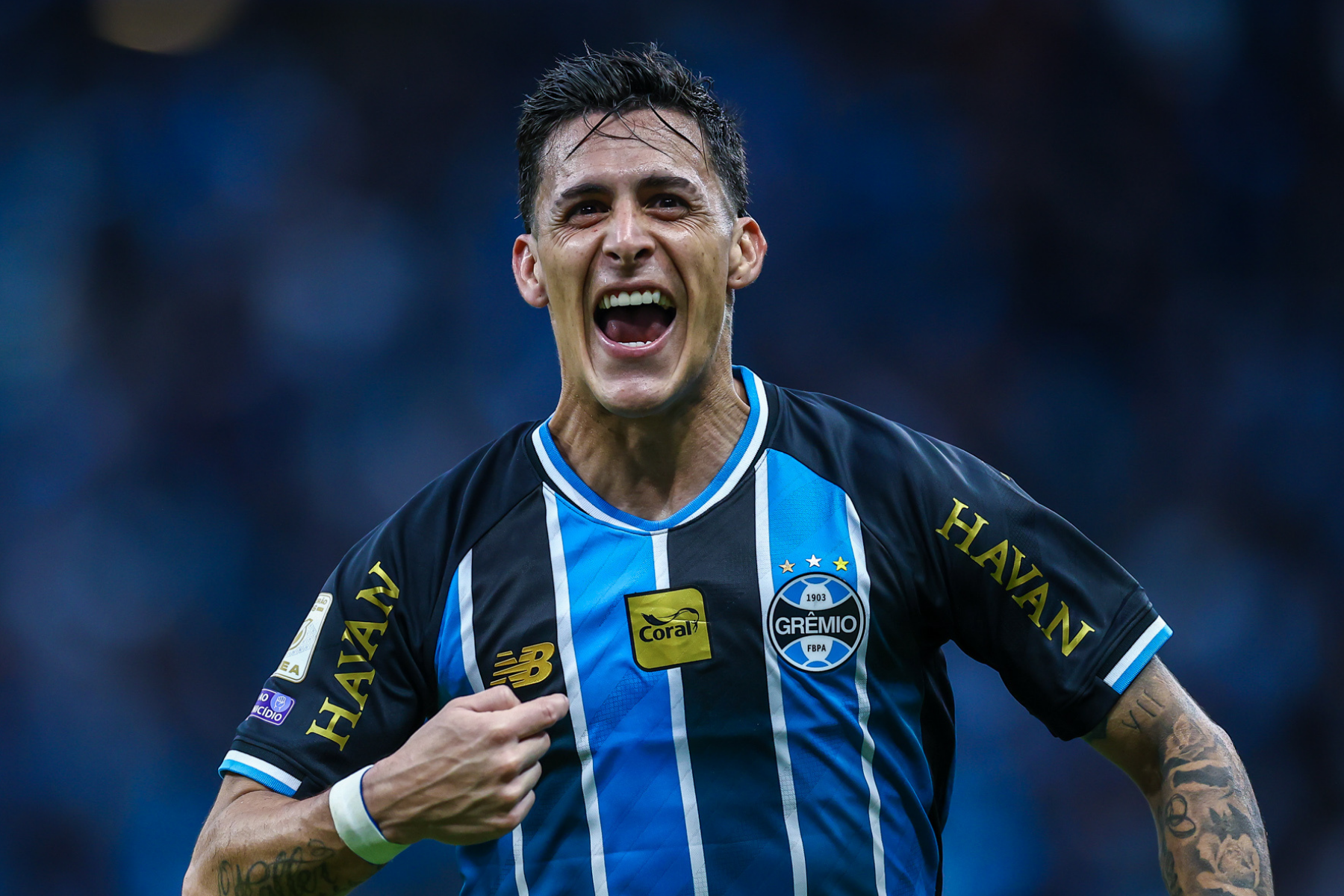 Ex-Atlético, Pavon ganha protagonismo no Grêmio e vira peça-chave na temporada