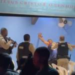 Homem é preso em igreja após atirar contra companheira em Nova Lima, na Grande BH
