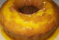 Bolo de laranja sem açúcar: a receita grega de portokalopita com iogurte e mel