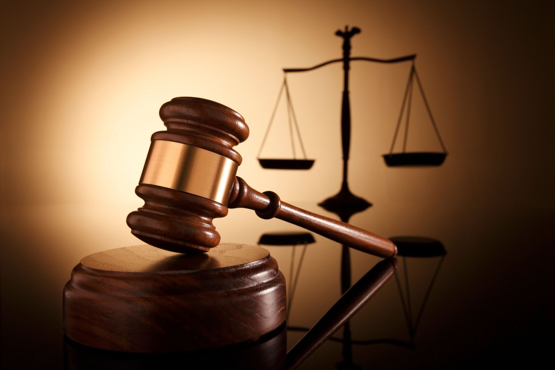 Homem que beijou criança de 11 anos à força é condenado a indenizar vítima e mãe em SC