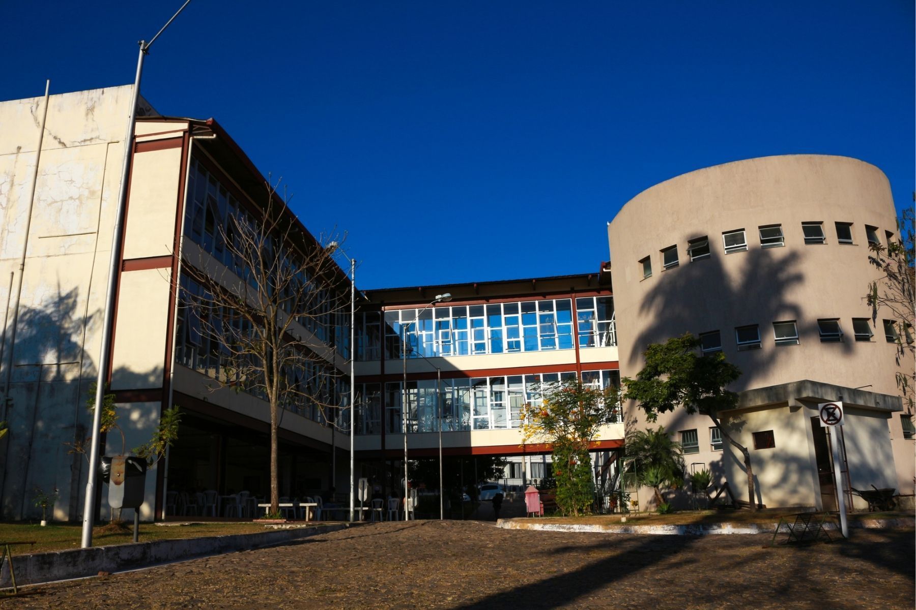 UFOP cancela aulas em João Monlevade após aluno ameaçar alunos, professores e o diretor