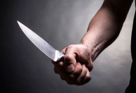 Mulher é morta com golpe de faca do marido na frente dos filhos e de um policial no ES