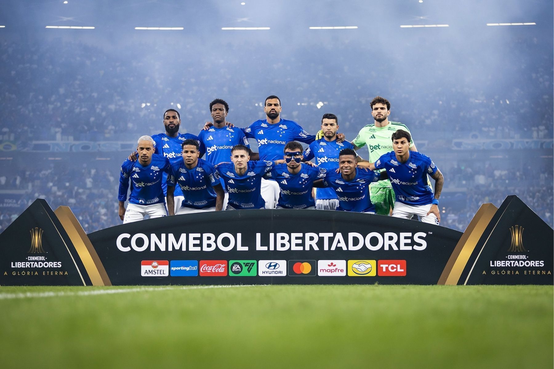 No Maracanã, Flamengo e Cruzeiro decidem vaga nas quartas da Libertadores