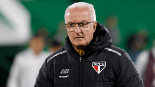 Dorival Júnior é direto após derrota do São Paulo para Chapecoense: 'Inadmissível'
