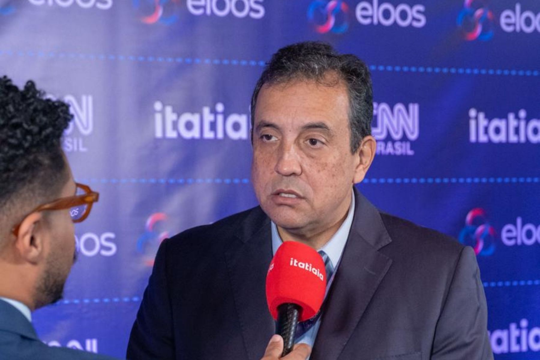 Eloos: 'Discutir a escala 6x1 sozinha não parece inteligente', diz presidente do Sinduscon-MG