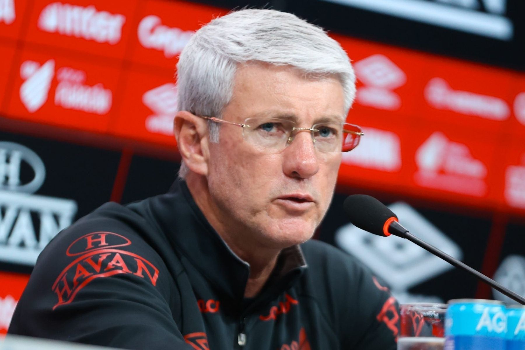 Odair projeta volta do Athletico-PR contra Vitória pelas oitavas da Copa do Brasil