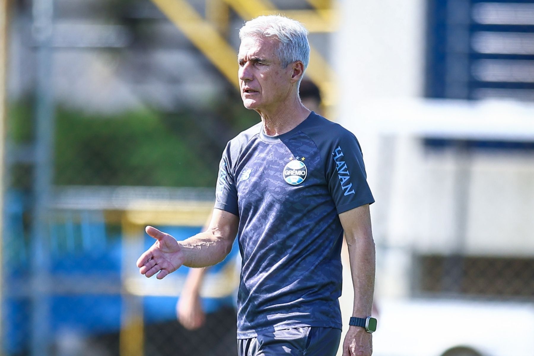 Grêmio vai repetir o time contra o São Paulo? Veja opções de Luís Castro