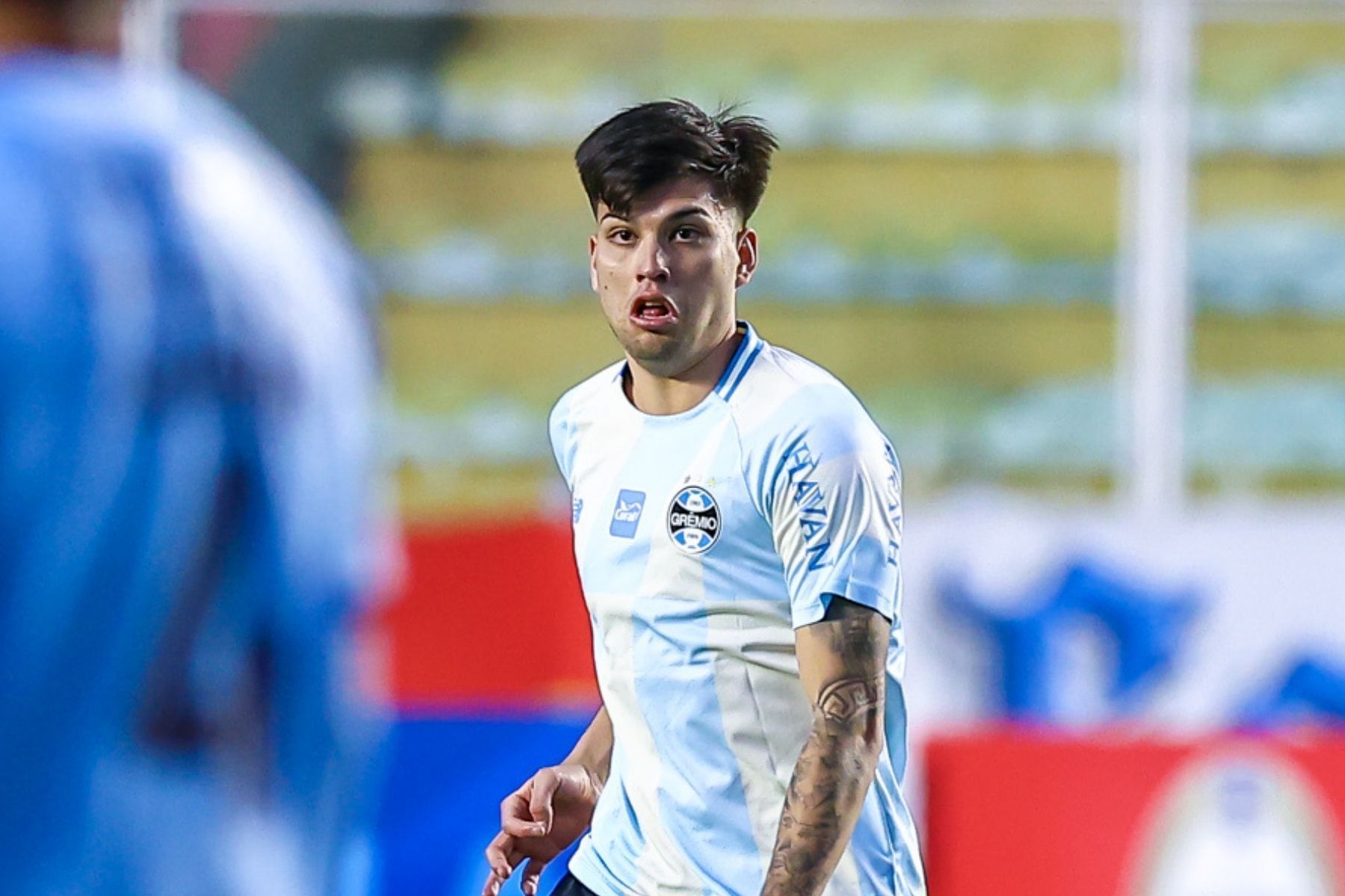Grêmio empresta volante Leonel Pérez ao Racing, da Argentina