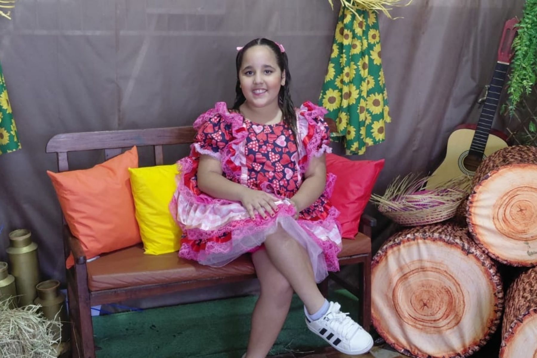 Menina que morreu engasgada em escola da Grande BH comia carne de merenda