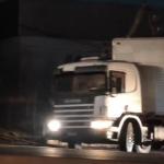 Carreta atinge fiação, quebra poste de energia e Anel Rodoviário é interditado, em BH