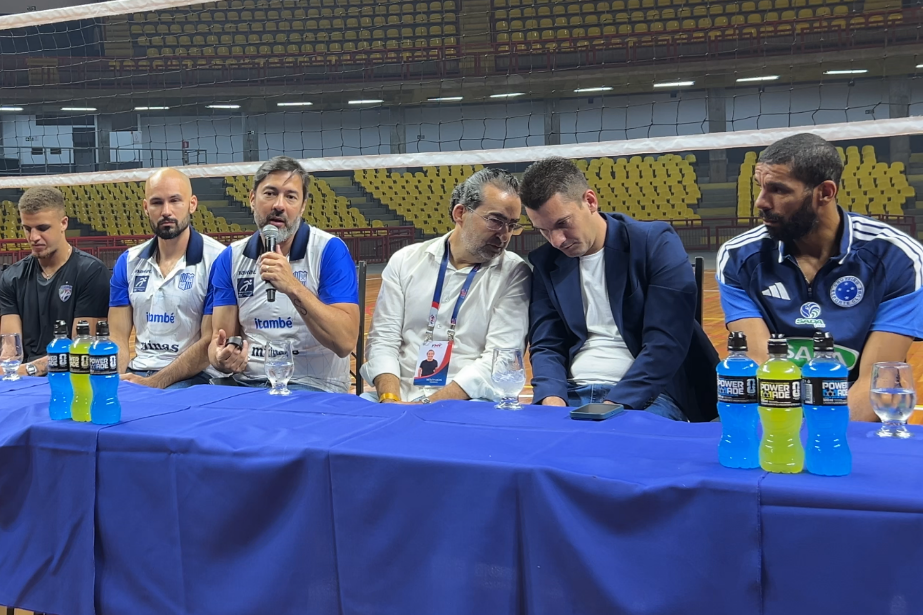 Vôlei: técnico do Itambé Minas revela estratégia para reduzir vantagem do Cruzeiro