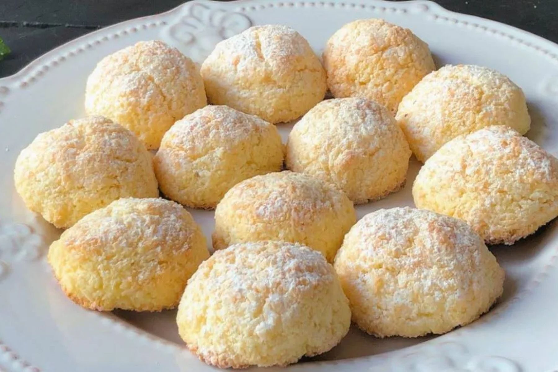 Biscoito de farinha de coco: receita fácil com apenas 5 ingredientes