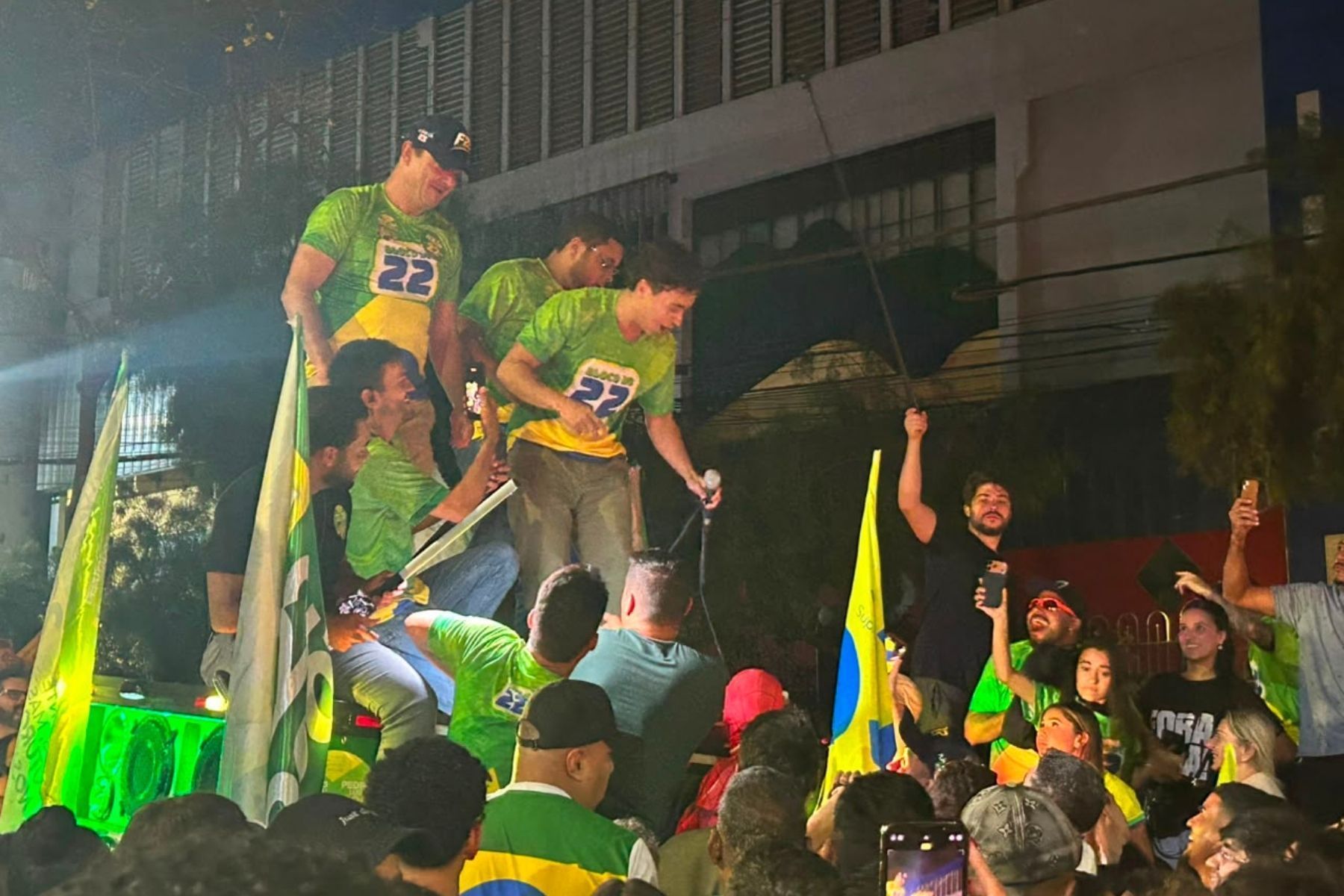 Com Nikolas, Roscoe minimiza apoio de candidatos do PL a Cleitinho: 'Gostos pessoais'