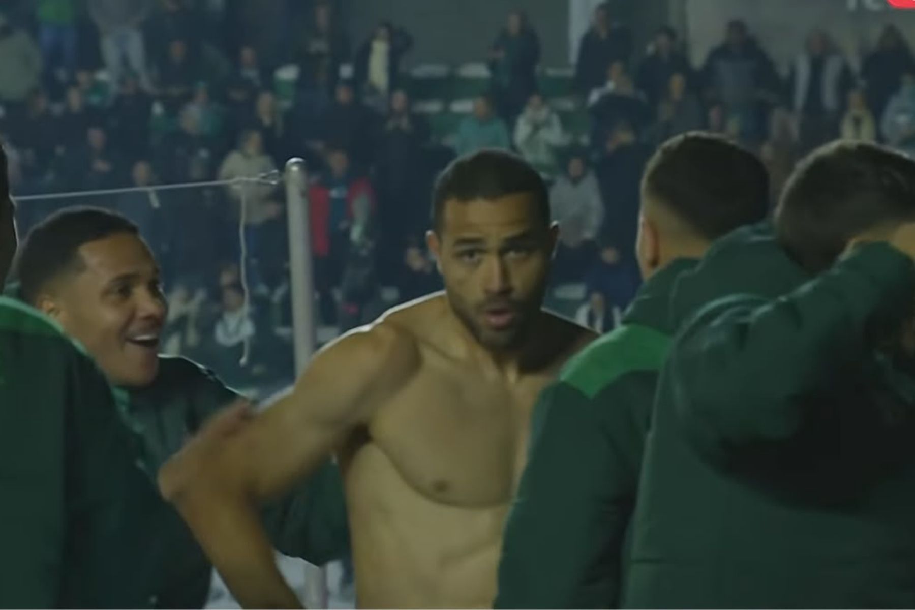 De virada e com gol de ex-Atlético, Juventude bate CRB e assume liderança da Série B