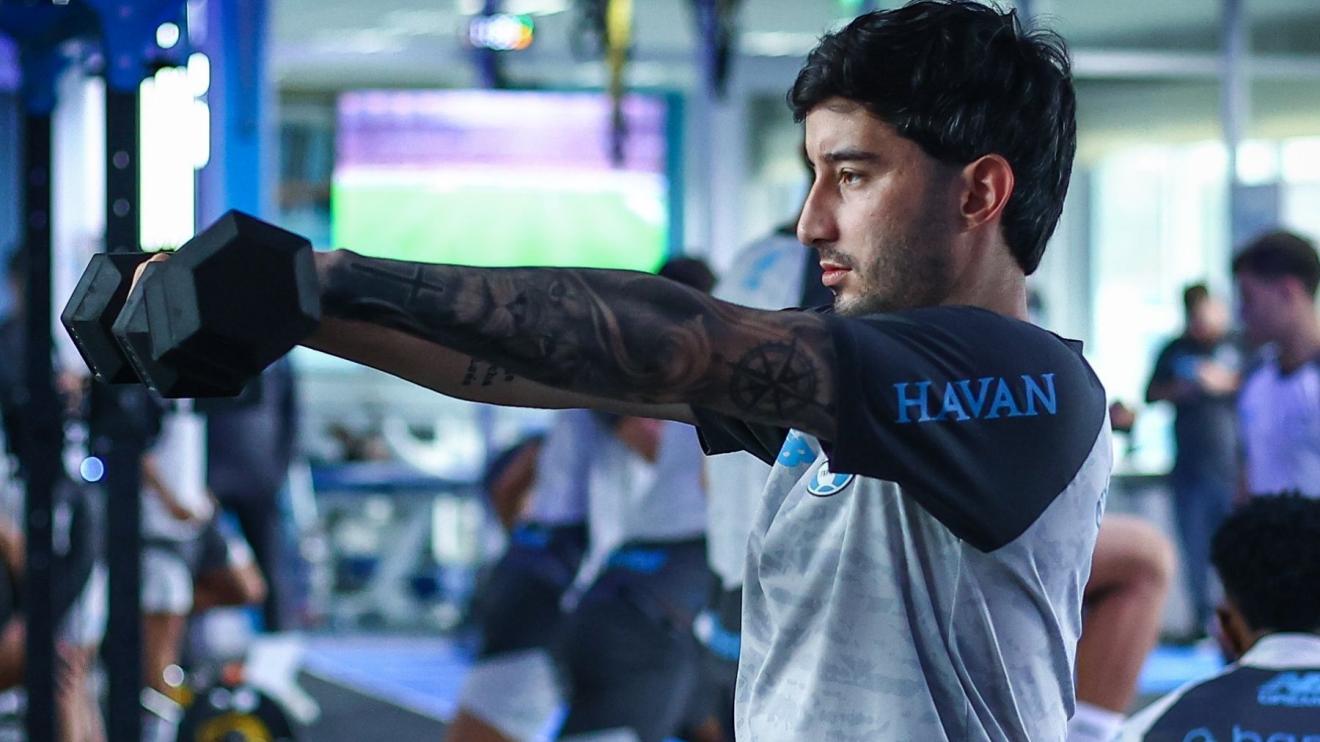 Grêmio deve ter preservações contra a Chape; veja opções de Luís Castro