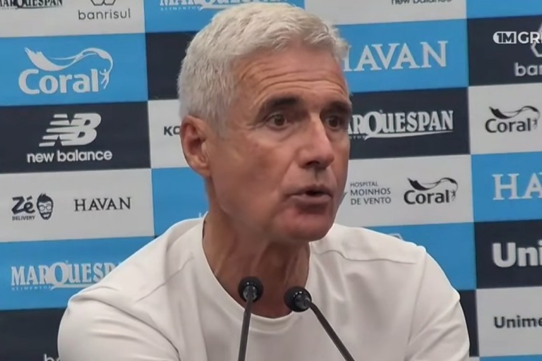 Castro é direto sobre atuação do Grêmio contra Atlético: 'Não conseguimos competir'