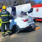 Acidente na MGC-122: carro é atingido por caminhão, criança morre e pais ficam feridos