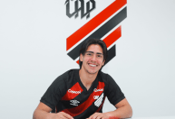 Athletico-PR contrata joia convocada à Seleção Uruguaia antes da Copa do Mundo