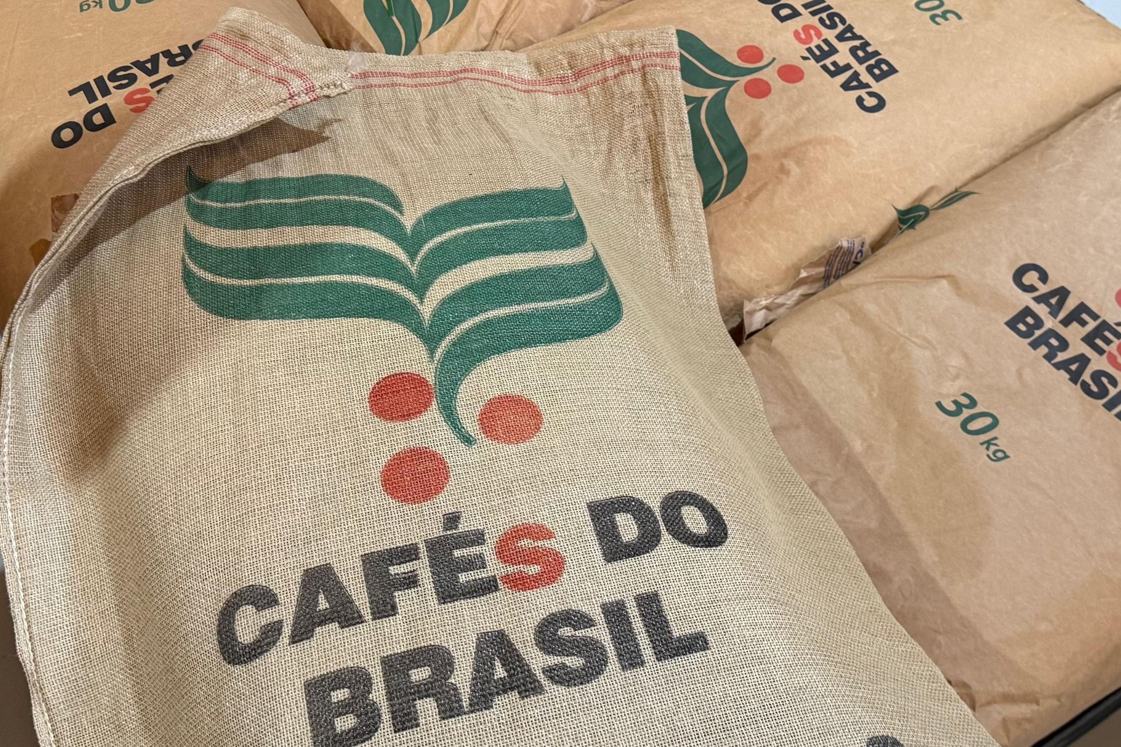 Com fim da colheita, foco do café vai para a safra 2027/28 e adubação, diz Cepea
