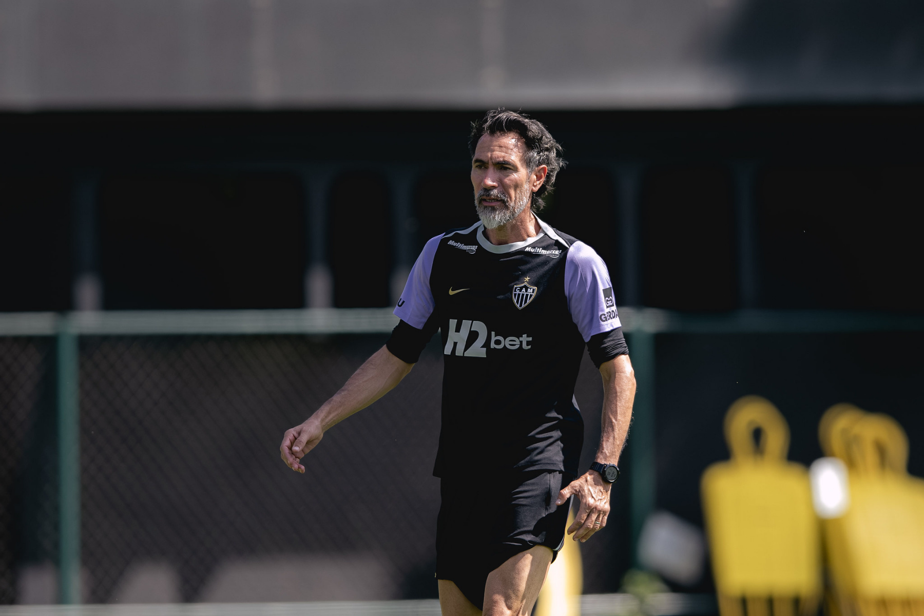 Escalação do Atlético: Eduardo Domínguez mudará time contra o Grêmio