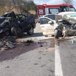 Grave acidente entre dois carros deixa sete mortos na BR-251, em Salinas