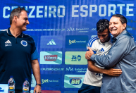 Cruzeiro explora mercado 'esquecido' e garante trio de R$ 371 milhões para o ataque