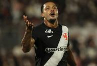 David Corrêa, atacante do Vasco investigado por suspeita de envolvimento com o CV, não comparece à delegacia após intimação