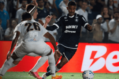 Santos e Remo se enfrentaram neste sábado (1º) na Vila Belmiro, em Santos