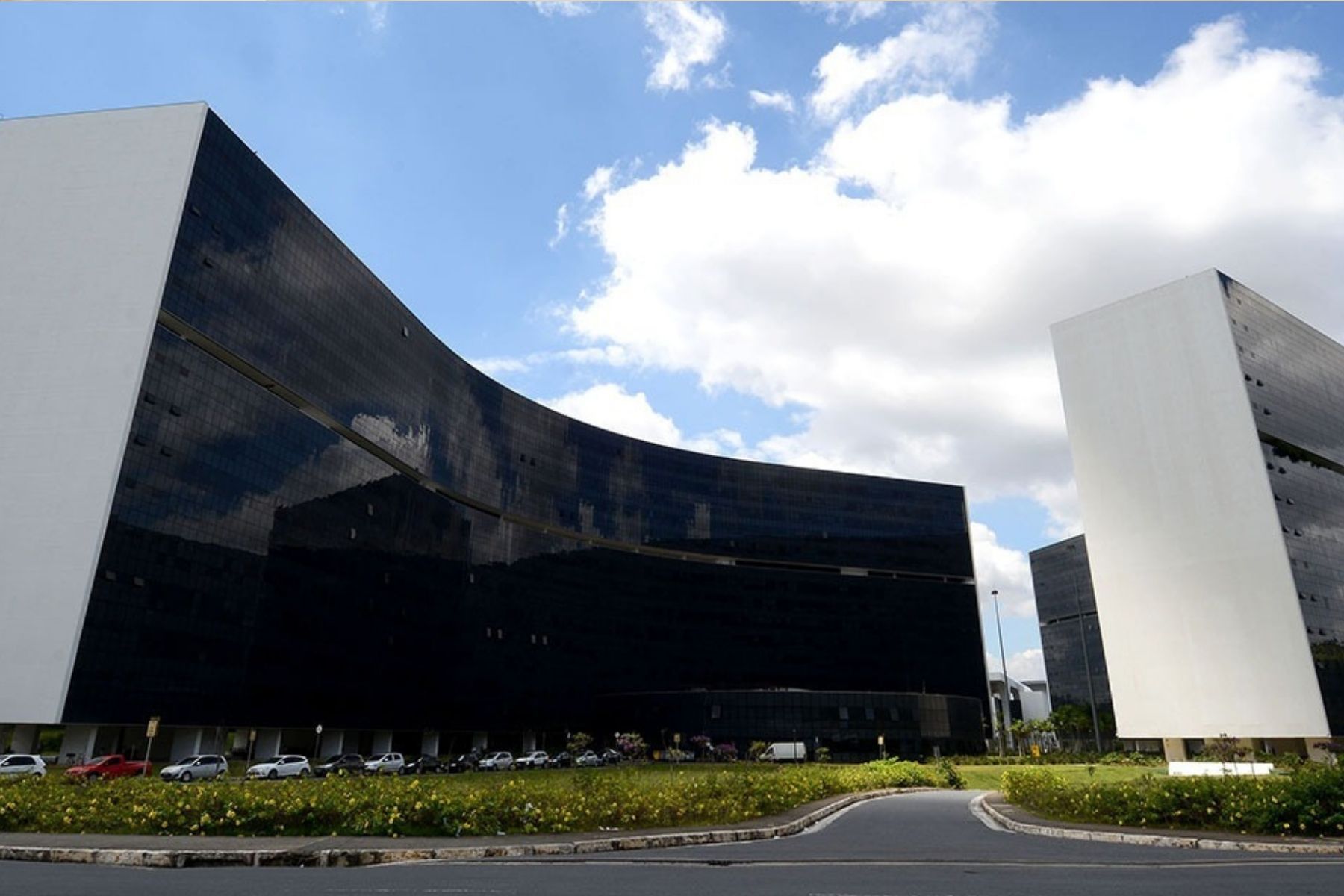 Arrecadação de Minas Gerais cresce 4% até julho de 2026 e soma R$ 70,9 bilhões