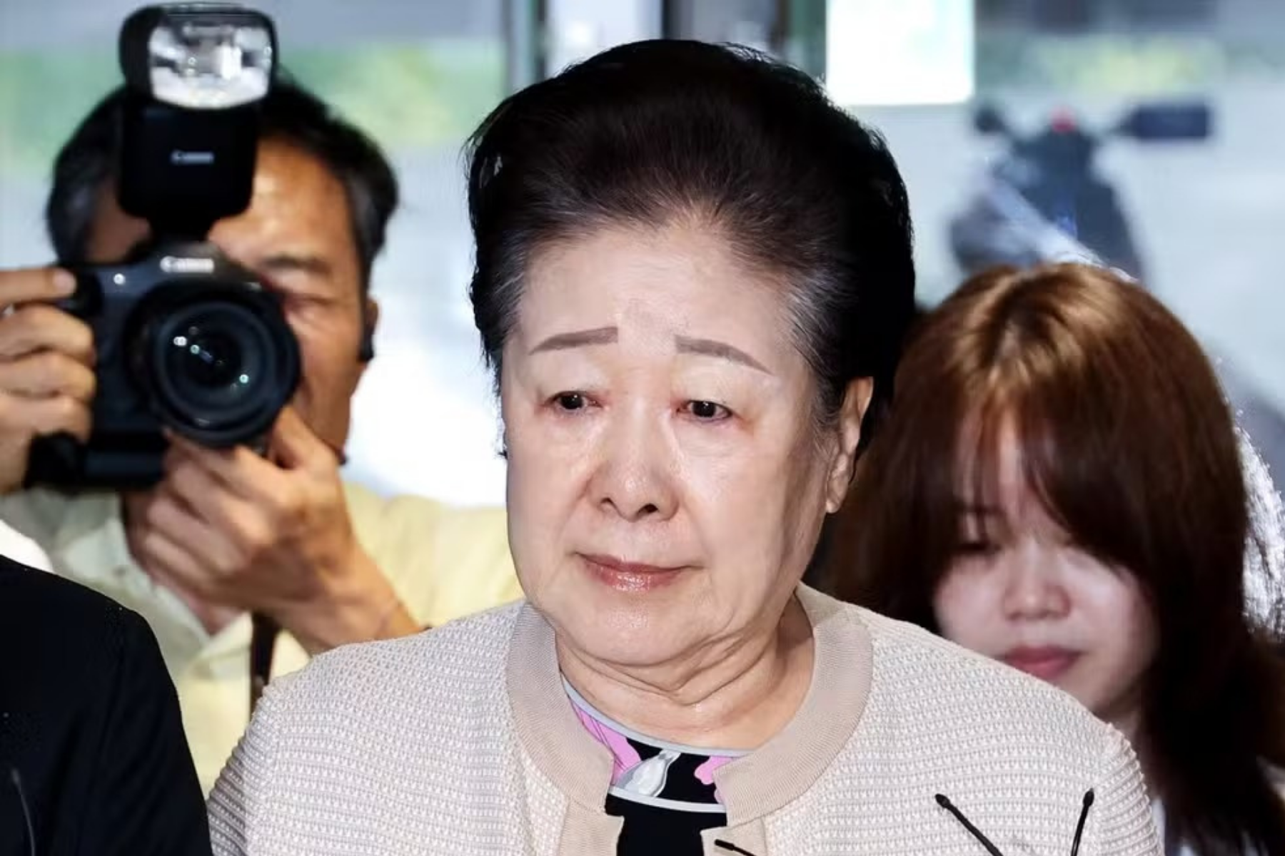 Coreia do Sul: líder religiosa é condenada por financiamento político e suborno no governo Yoon