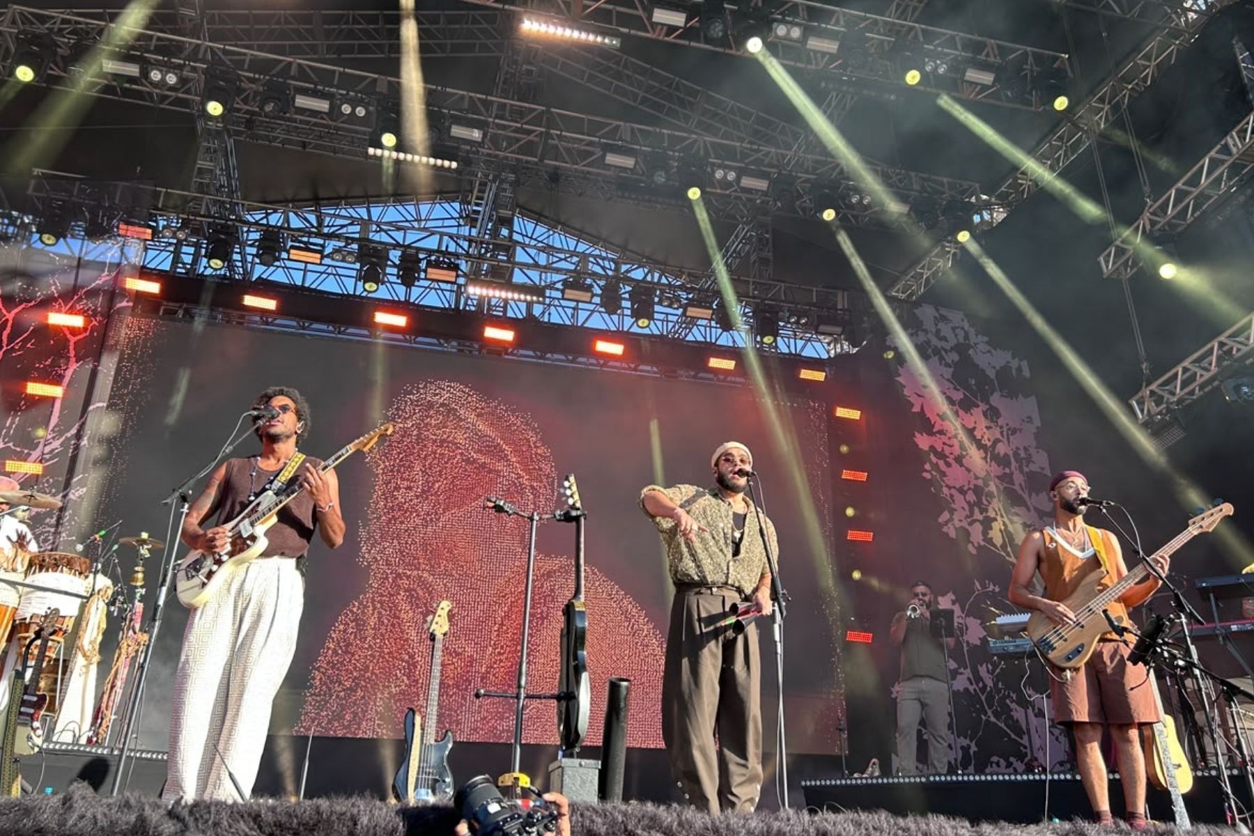 Gilsons encontram na música um lugar de cura em meio a período difícil