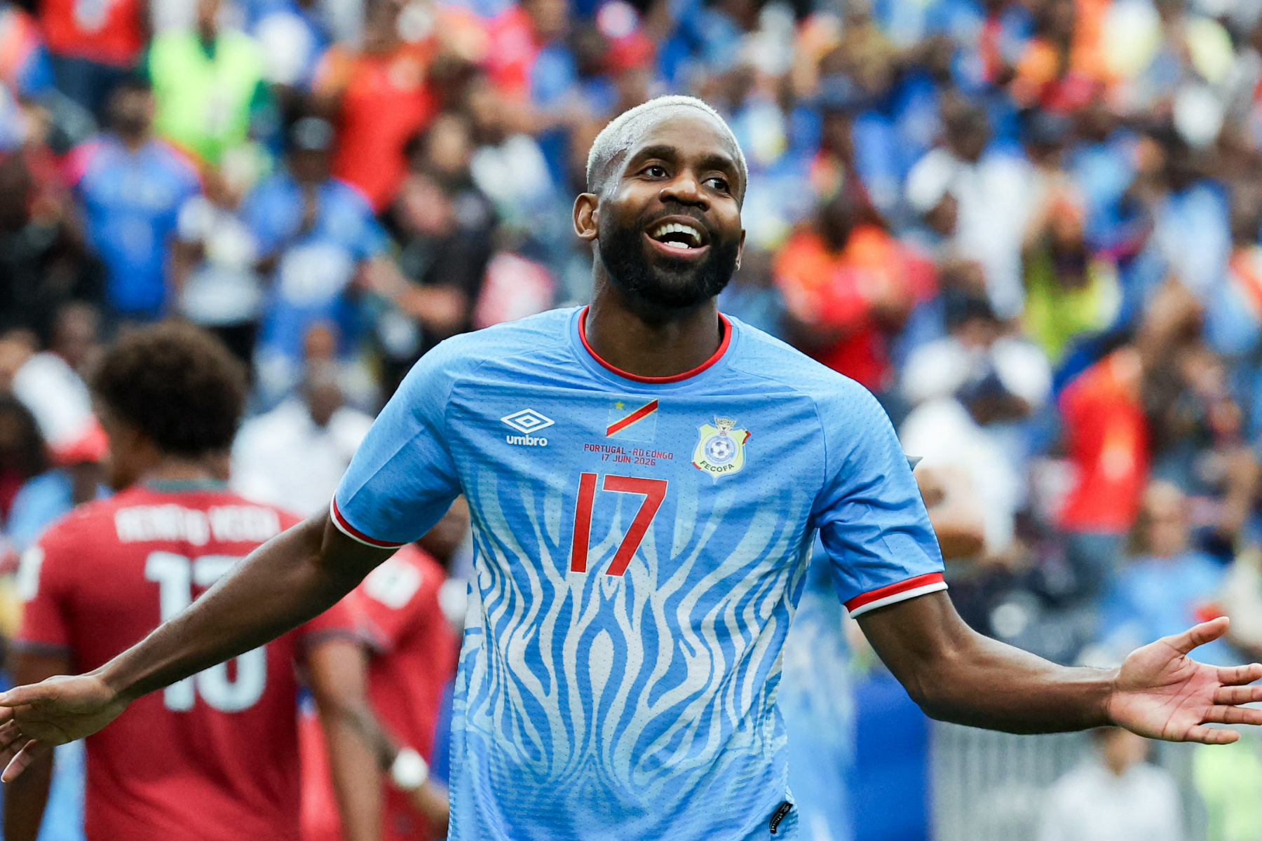 Inter confirma tentativa pela contratação de Bakambu, mas comunica fim das negociações