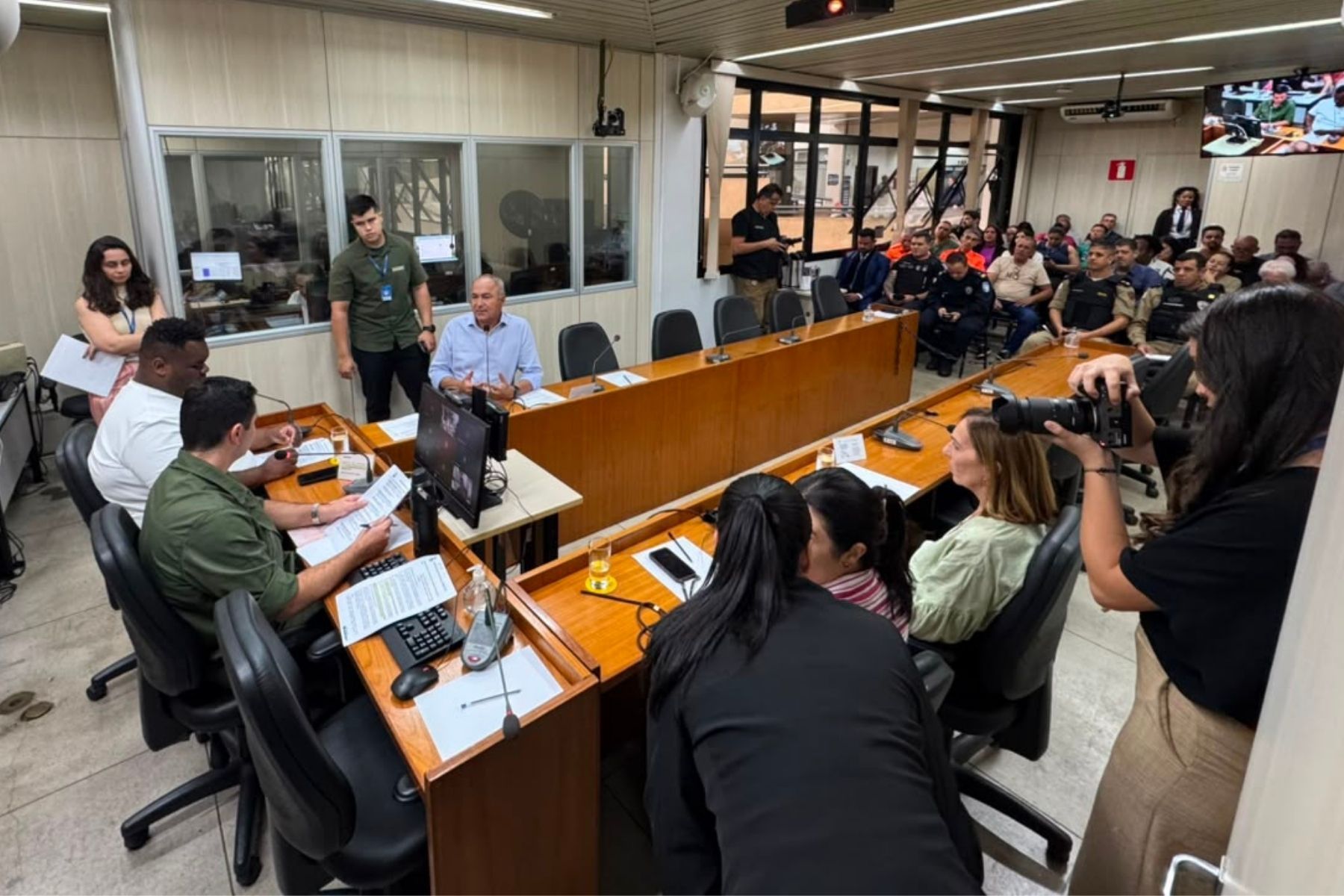 Audiência na Câmara de BH debate onda de furtos no Belvedere e cobra reforço na segurança