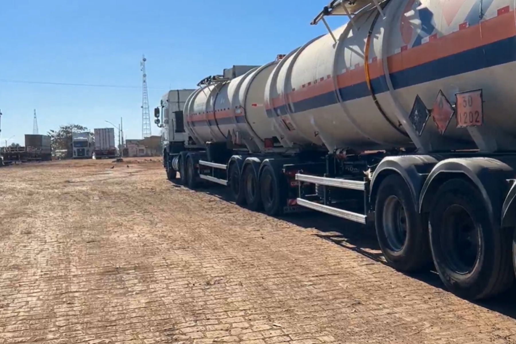 Roubo de cargas muda rotina de caminhoneiros e aumenta custos do transporte