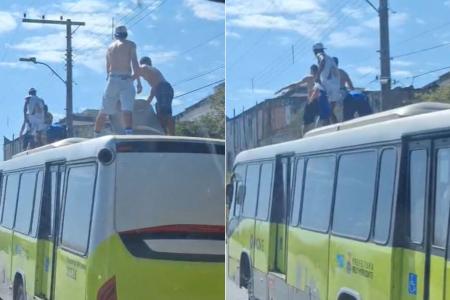 Vídeo: torcedores do Cruzeiro 'surfam' em cima de ônibus no Anel Rodoviário, em BH