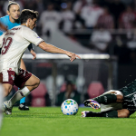 São Paulo sai na frente, mas cede empate ao Coritiba e segue sem vencer no Brasileiro