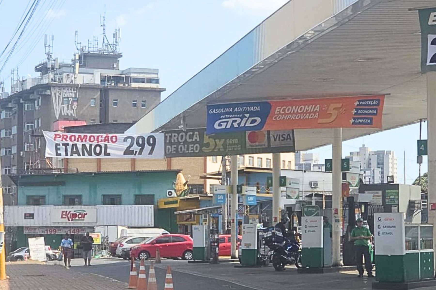 Preço dos combustíveis cai em Minas; etanol pode ser encontrado a R$ 2,99 em BH