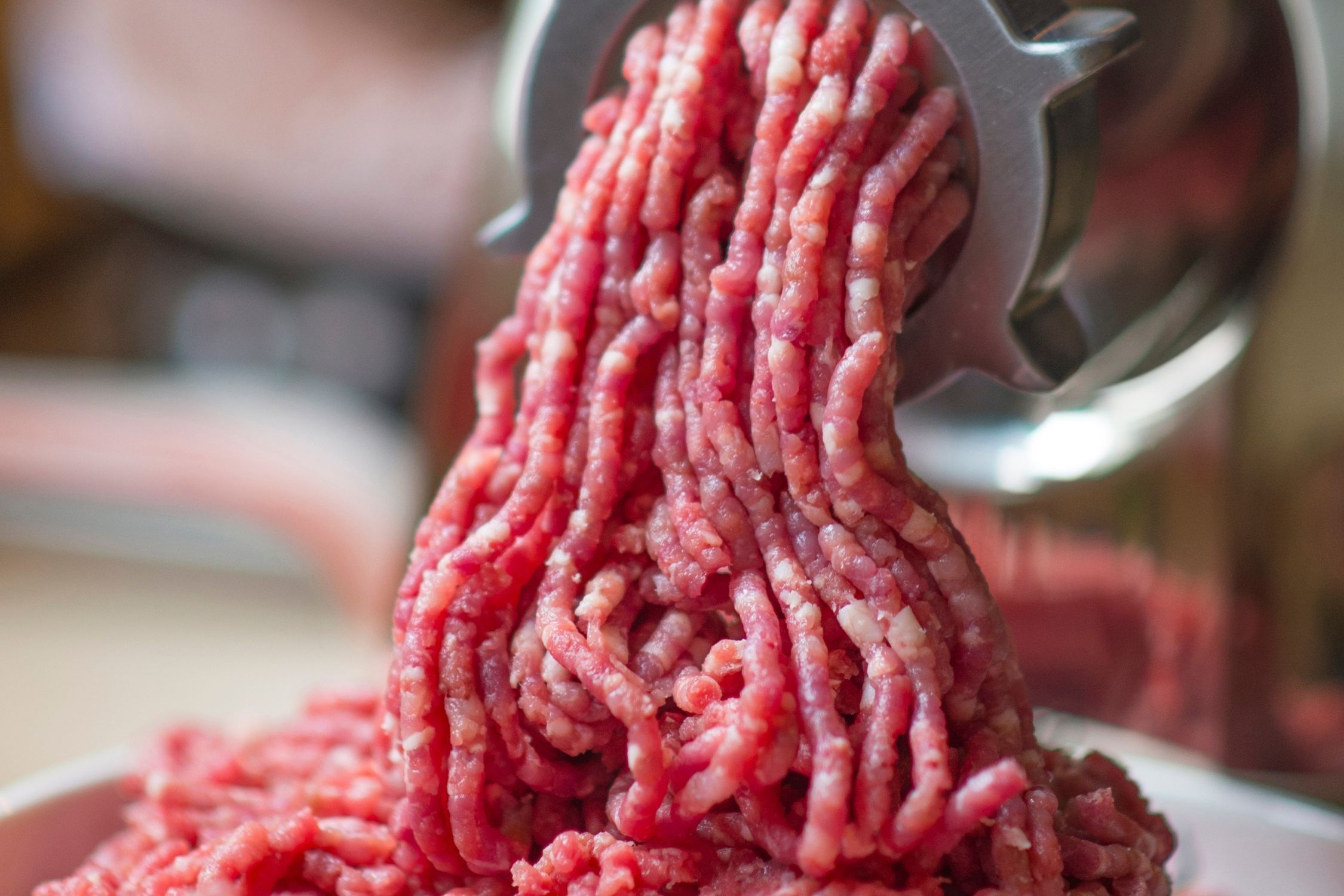 EUA isentam tarifa para 300 mil toneladas de carne bovina; Brasil pode suprir até 40%