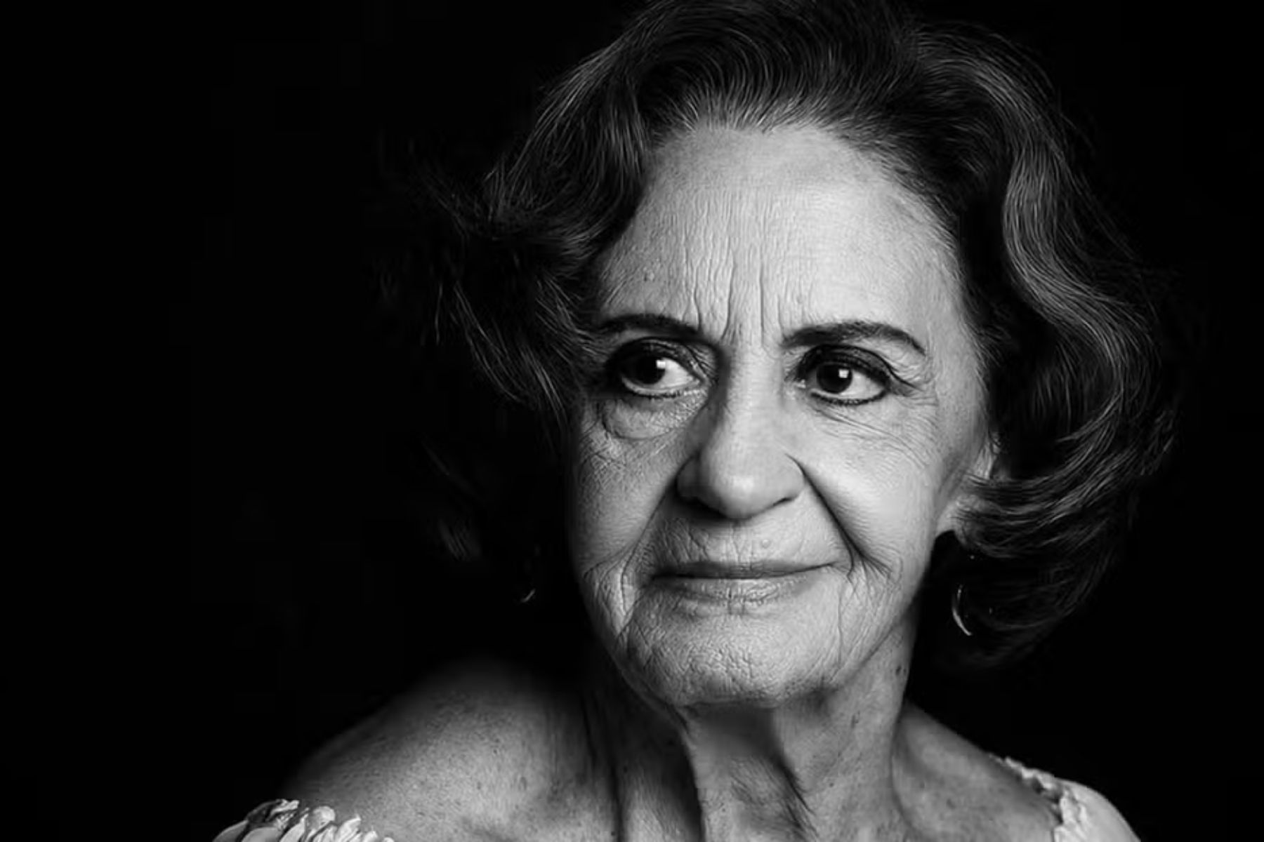 Morre Laura Cardoso, ícone da dramaturgia brasileira, aos 98 anos
