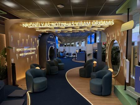 Espaço está aberto para todos os passageiros que passam pelo terminal