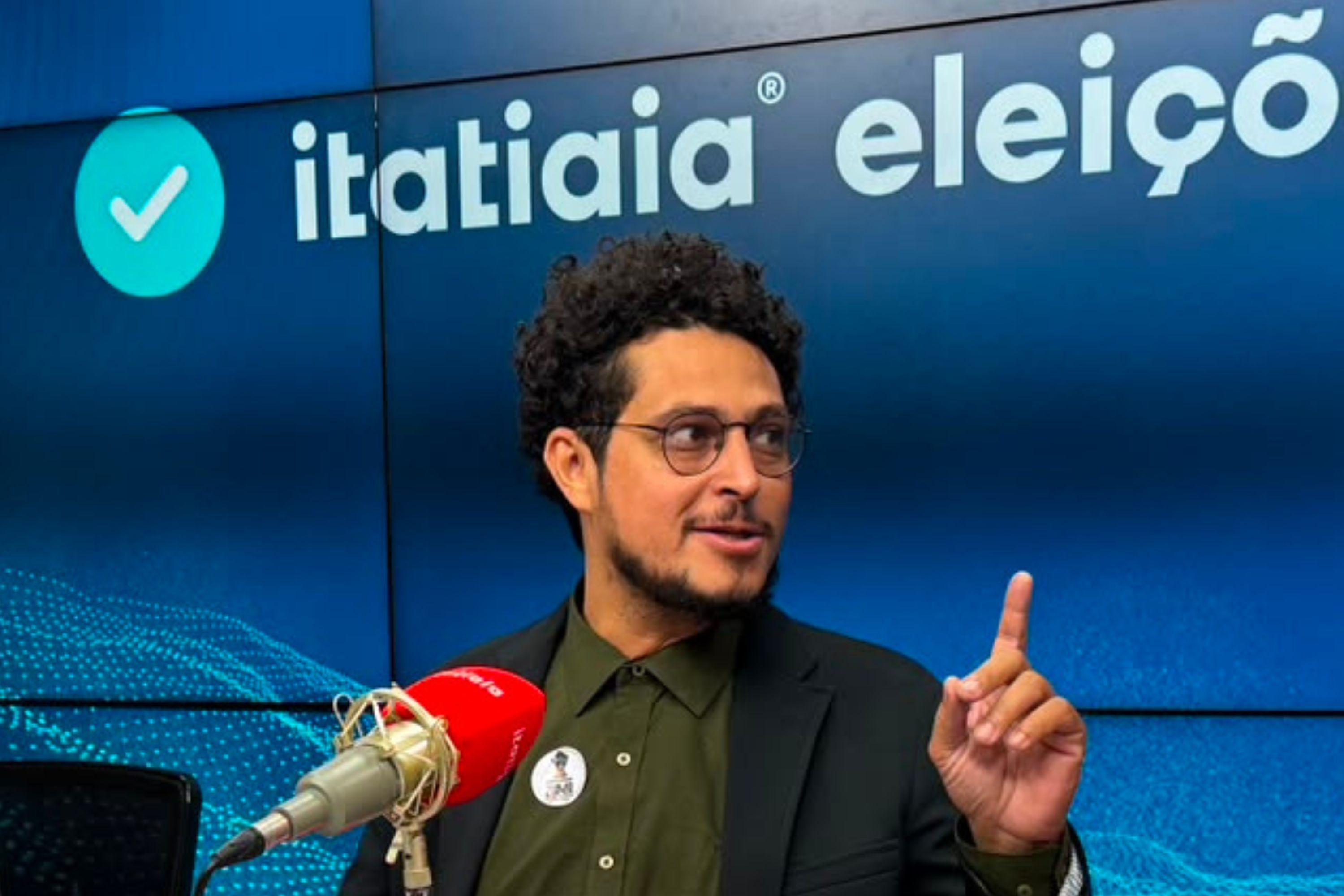 ‘Política salarial do governo foi desastrosa’, diz candidato do PCB em MG