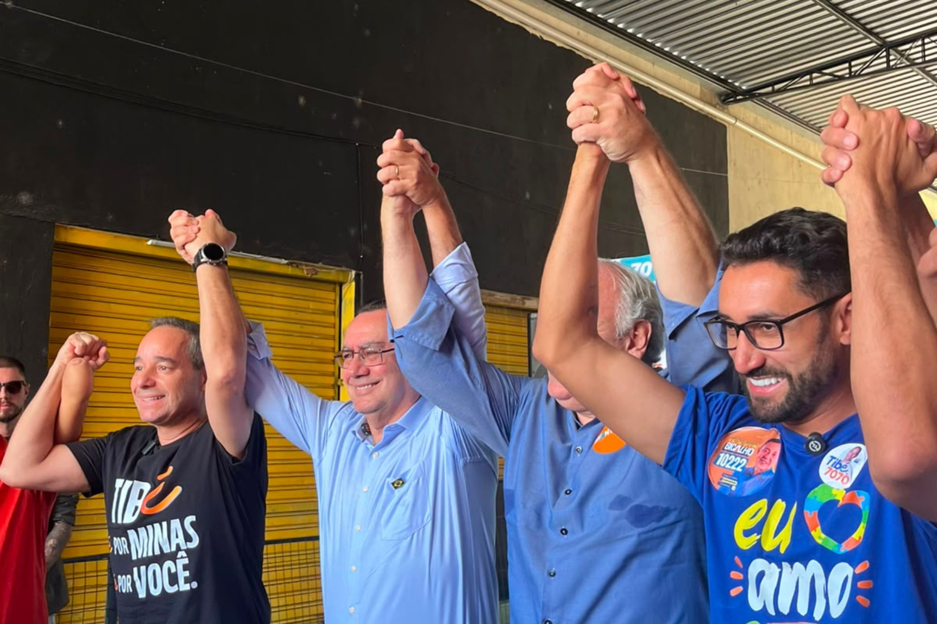 Augusto Cury lança campanha à presidência em Santa Luzia, MG